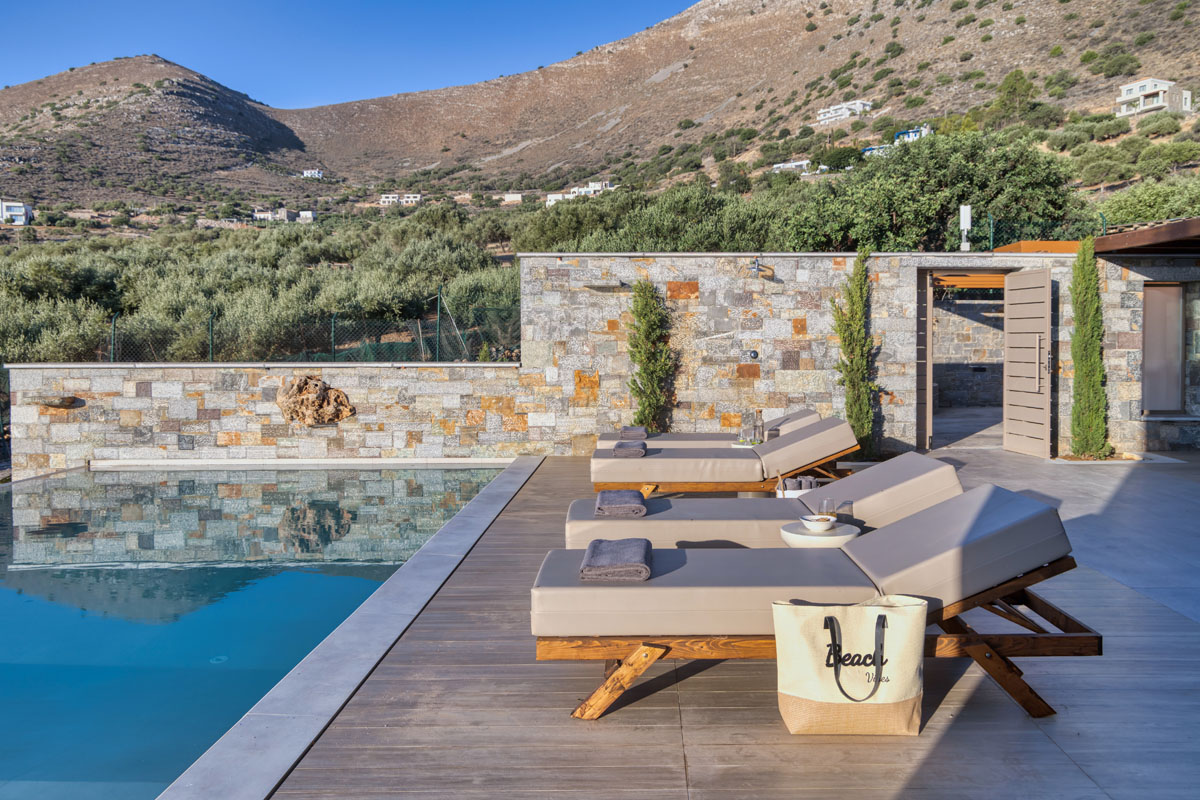 Zeus Luxury Villas